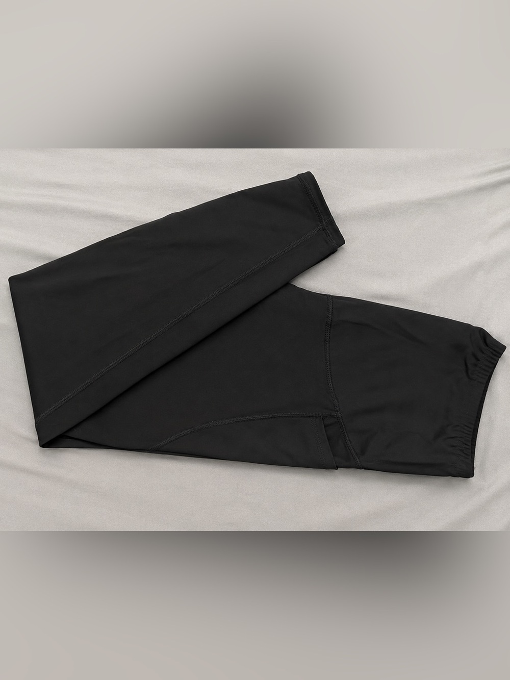 Women's Black High-Rise Performance Leggings